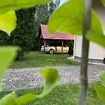 Apartman Mol-ker-vill