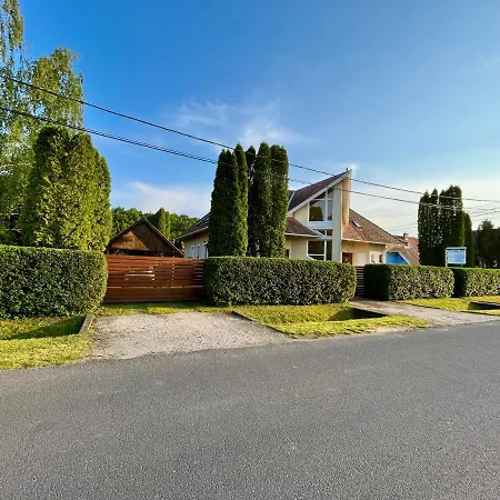 Mol-ker-vill Apartment Lenti