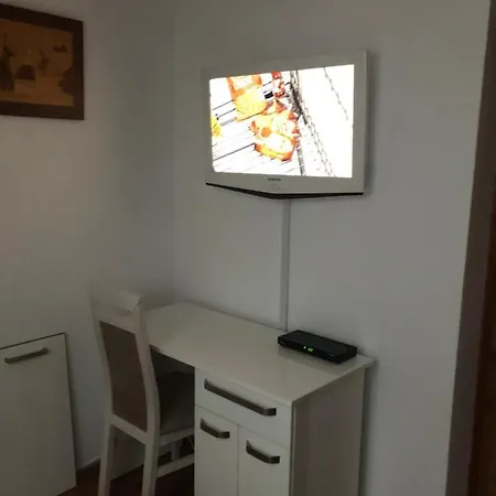 Mol-ker-vill Apartman